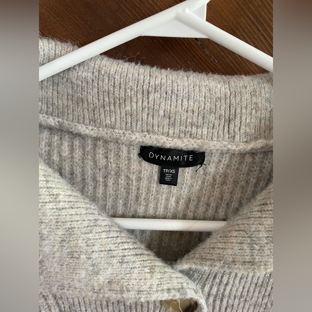 Dynamite Light Gray V-Neck Sweater with Buttons - Picture 3 of 4